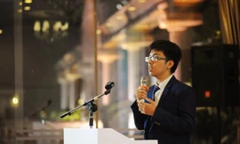 Lê Mạnh Linh là một trong những gương mặt học sinh Việt thành công nhất mùa tuyển sinh đại học quốc tế năm nay khi chinh phục thành công 3 trường đại học Ivy League, Mỹ.