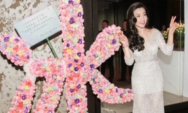 Lý Băng Băng diện đầm xuyên thấu khoe sắc vóc tuổi ngoài 40