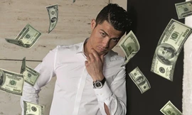 Ronaldo rất chăm chỉ "chạy show" quảng cáo