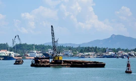 Khu vực cảng Tam Hiệp, huyện Núi Thành (Quảng Nam), một trong hai phương án mà Tập đoàn Exxon Mobil đang tính toán đưa khí từ mỏ cá voi xanh vào bờ. Ảnh:Trí Tín.