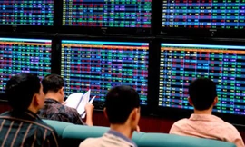 Vn-Index tiến sát 523 điểm sáng 14/1. Ảnh: H.H