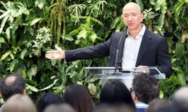 Jeff Bezos - Ảnh: Business Journals.