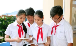 Nhà nước nên lo học phí cho giáo dục phổ cập 