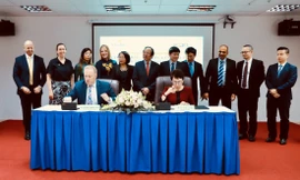 Ngày 4/11, Bệnh viện Vinmec Central Park và Tập đoàn ICON chính thức hợp tác, cùng nhau xác lập một chuẩn mực mới về điều trị và chăm sóc bệnh nhân ung thư ở Việt Nam 