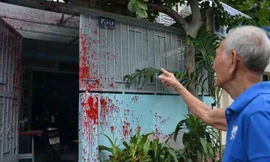 Gia đình ông Bôn sống trong cảnh lo lắng nhiều tháng qua.