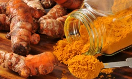 Củ nghệ có đặc tính khử trùng và hoạt động như một chất chống oxy hóa cực tốt, vì thế nó có thể cải thiện đáng kể sức khỏe của gan - Ảnh: Shutterstock 