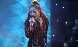 Chi Pu lại gây tranh cãi vì hát live như hết hơi