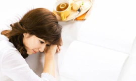 Thậm chí, đã lúc chồng còn nói với tôi rằng: “Vì em mất trinh nên anh phải đi tìm gái trinh để thỏa mãn” (Ảnh minh họa).