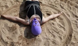 Những cách chống nắng kỳ lạ trên thế giới