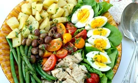 Những món salad mùa hè ngon nhất thế giới