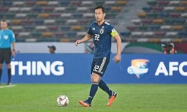 Chân dung 'lá chắn thép' của tuyển Nhật Bản khiến Quang Hải, Công Phượng 'đau đầu'