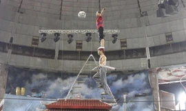 Làm nghề xiếc là làm bạn với chấn thương, nguy hiểm. 