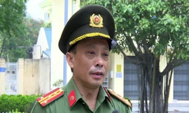 Đại tá Trần Xuân Hương, Trưởng phòng Chống phản động và chống khủng bố Công an tỉnh Thanh Hóa khẳng định có thể sẽ xem xét xử lý hình sự người truyền đạo trái phép. Ảnh: Đ.TRUNG 