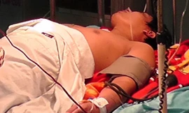 Công nhân sống sót kỳ diệu sau 5 ngày bị kẹt trong kho đông âm 20 độ C.