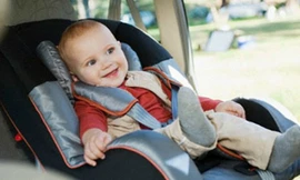 Ghế ngồi xe của trẻ chứa nhiều vi khuẩn và nấm gây hại gấp đôi nhà vệ sinh.