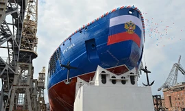 Tàu phá băng Arktika (Ảnh: Sputnik)