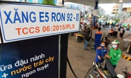 Ấn định cách tính thuế mới cho công thức tính giá xăng.