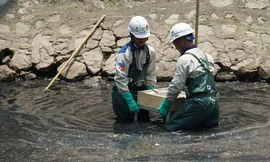 Người dân đang kỳ vọng vào sự hồi sinh của dòng sông Tô Lịch khi công nghệ mới của Nhật Bản được đưa vào thử nghiệm