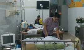 Mới nhất vụ học sinh lớp 7 bị bỏng ở trường học: 'Con tôi vẫn hoảng loạn và sợ bị kỷ luật'