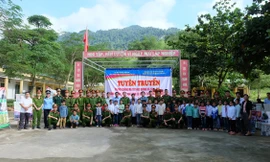 Chương trình tình nguyện “Ấm tình quân dân” tại Lạc Sơn, Hoà Bình