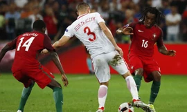 Renato Sanches (phải) là một trong những cầu thủ hay nhất của Bồ Đào Nha tại Euro năm nay. Ảnh: Reuters.