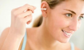 Cách loại bỏ ráy tai an toàn