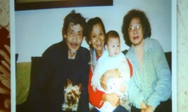 Đổng Kim Hồ, Lưu Lập Lập và Vương Mai sống cảnh một chồng hai vợ ấm êm suốt 45 năm. Bà Vương Mai luôn coi Lưu Lập Lập như ruột thịt.