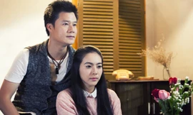 Ca sĩ Quang Dũng và diễn viên Phương Khánh trong MV.