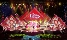 Bà Lê Hoàng Diệp Thảo – đồng sáng lập, đồng sở hữu Tập đoàn Trung Nguyên- Tổng giám đốc TNI Corporation, nhà sáng lập thương hiệu King coffee giao lưu cùng chương trình