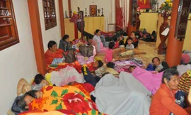 'Tránh bão để giữ tính mạng, còn tài sản từ từ kiếm lại'