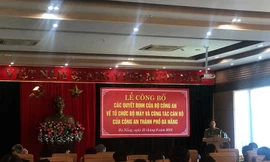 Giám đốc Công an TP Đà Nẵng, Đại tá Lê Văn Tam phát biểu về bộ máy của công an TP. Ảnh: LÊ PHI.