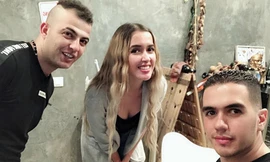 Không thể trở về Nga xem đội tuyển quốc gia thi đấu tại World Cup 2018, Liliya Kholodova không quên theo dõi qua màn ảnh nhỏ và gửi lời chia sẻ với người thân ở xứ sở bạch dương