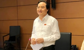 Bộ trưởng GD&ĐT: “Học phí là khái niệm nghe quen tai, giờ chuyển sang tự chủ thì phải tính đến chi phí dịch vụ theo Luật Giá... Đó là giá dịch vụ đào tạo”. Ảnh: TRỌNG PHÚ