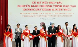 ĐH Duy Tân hợp tác với ĐH Bang California ở Fullerton và Cal Poly, San Luis Obispo tiếp nhận chương trình Tiên tiến Xây dựng và Kiến trúc