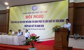 Thể hiện quyết tâm chung tay cùng ngành ngân hàng, Agribank tích cực triển khai các giải pháp mở rộng tín dụng phục vụ sản xuất và tiêu dùng nhằm đẩy lùi tín dụng đen