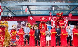 Nghi thức cắt băng chính thức khai trương showroom Fujitsu đầu tiên tại Việt Nam