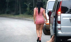 Theo số liệu của chính phủ Ấn Độ, gần 20.000 phụ nữ và trẻ em trở thành nạn nhân của nạn buôn bán người vào năm 2016. Ảnh minh họa: Reuters.