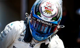 Mũ bảo hiểm được thiết kế chịu nhiệt và lực rất lớn