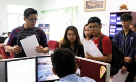 ĐH Sư phạm Kỹ thuật có sai khi đuổi 400 sinh viên?