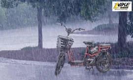 Xe đạp điện City - Bất chấp mưa bão