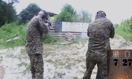 Ba lô dã chiến Mỹ chịu được 51 phát đạn AK