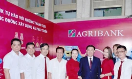 Góp phần xây dựng văn hóa tiêu dùng của người Việt trong giai đoạn mới