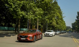 Chơi lớn như VinFast: Khách đã nhận xe vẫn được tặng thêm quà cả trăm triệu