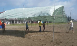 Gia đình và cơ quan chức năng tìm kiếm tung tích chị Nam. 