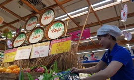 Hệ thống siêu thị Saigon Co.op giảm giá sâu, 'tặng không' hàng nghìn sản phẩm 