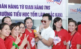 Tổ chức bán hàng gây quỹ