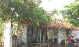 Quán cà phê trá hình nơi kinh doanh mại dâm vườn. 