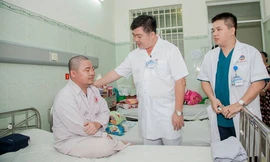 Được trang bị máy móc chẩn đoán và điều trị tiêu chuẩn Châu Âu, nhân lực chuyên môn cao, Trung tâm Ung bướu BV Quân y 175 dần trở thành một trong những đơn vị chẩn đoán và điều trị ung bướu hiện đại hàng đầu cả nước