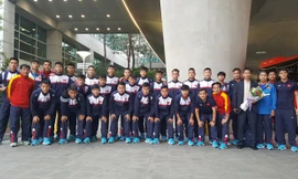 Mục kích U20 Việt Nam đến Hàn Quốc, chuẩn bị đá World Cup