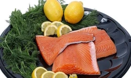Bổ sung những loại cá béo giúp bạn có một trái tim khỏe mạnh.
